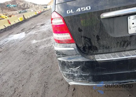 2010 Mercedes-Benz Gl 450 4Matic z USA, uszkodzony, nr VIN 4JGBF7BE1AA537136